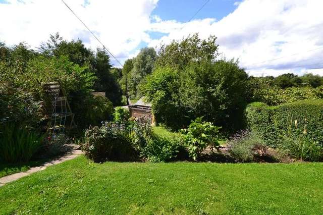  Image of 4 bedroom Cottage for sale in Slack Lane Newmillerdam Wakefield WF2 at Newmillerdam Wakefield West Yorkshire, WF2 6QN