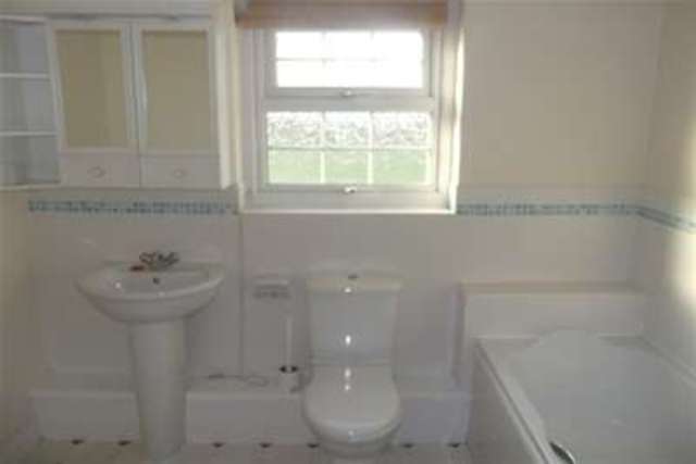  Image of 2 bedroom Flat to rent in Spinners Court Buckshaw Village Chorley PR7 at Chorley, PR7 7AU