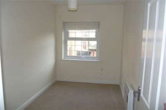  Image of 2 bedroom Flat to rent in Spinners Court Buckshaw Village Chorley PR7 at Chorley, PR7 7AU
