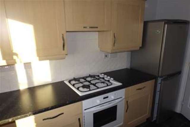 Image of 2 bedroom Flat to rent in Spring Gardens Nottingham NG8 at Nottingham, NG8 4JN