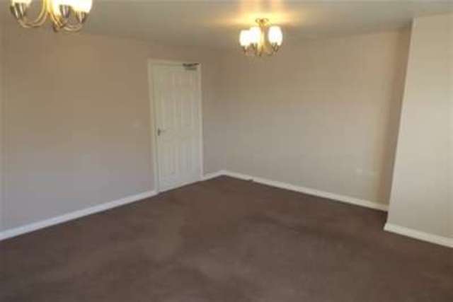 Image of 2 bedroom Flat to rent in Spring Gardens Nottingham NG8 at Nottingham, NG8 4JN