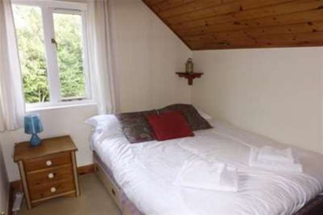  Image of 3 bedroom Detached house to rent in Station Road South Cerney Cirencester GL7 at Cirencester, GL7 5TH
