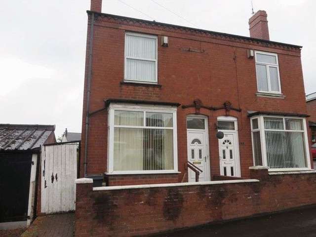  Image of 2 bedroom Semi-Detached house to rent in St. James Road Oldbury B69 at St James Road  Oldbury, B69 2DX