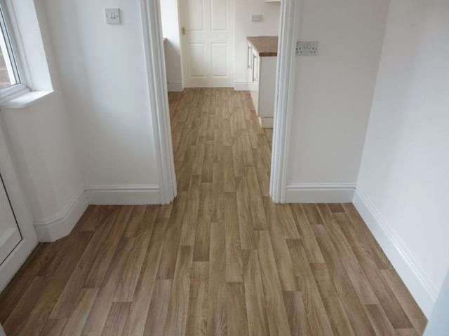 Image of 2 bedroom Semi-Detached house to rent in St. James Road Oldbury B69 at St James Road  Oldbury, B69 2DX