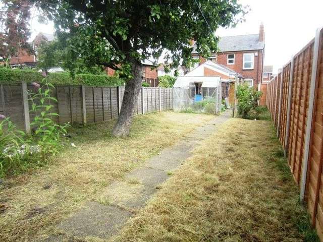  Image of 2 bedroom Semi-Detached house to rent in St. James Road Oldbury B69 at St James Road  Oldbury, B69 2DX