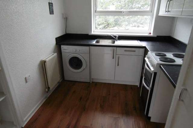  Image of 1 bedroom Flat to rent in Standbridge Lane Wakefield WF2 at Kettlethorpe Wakefield, WF2 7NW