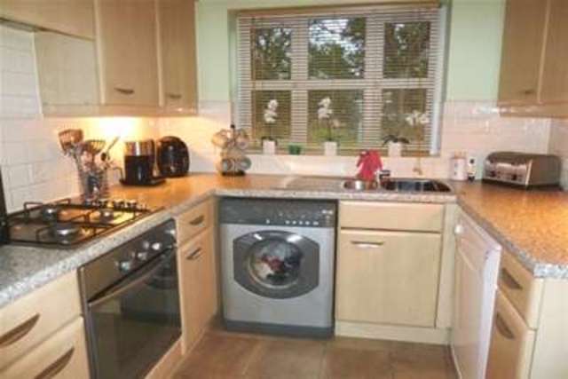  Image of 3 bedroom Detached house to rent in Star Avenue Stoke Gifford Bristol BS34 at Bristol, BS34 8RG