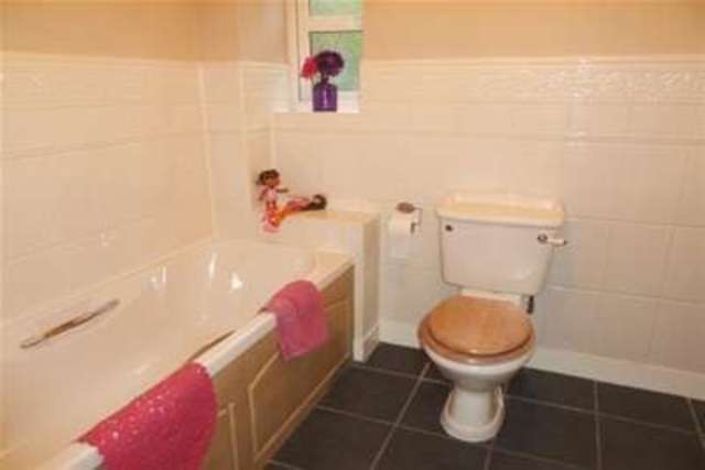 Image of 3 bedroom Detached house to rent in Star Avenue Stoke Gifford Bristol BS34 at Bristol, BS34 8RG