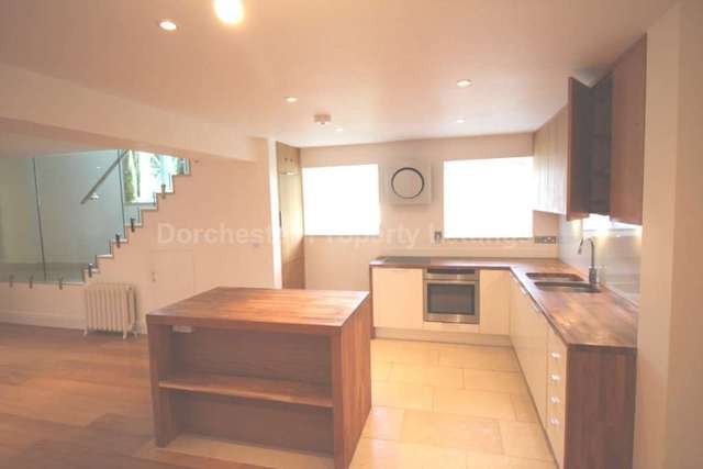  Image of 3 bedroom Semi-Detached house to rent in Stinsford Stinsford Dorchester DT2 at Stinsford Dorchester, DT2 8PT