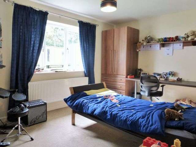  Image of 5 bedroom Detached house for sale in The Walk Hesketh Bank Preston PR4 at The Walk Hesketh Bank Preston, PR4 6XR