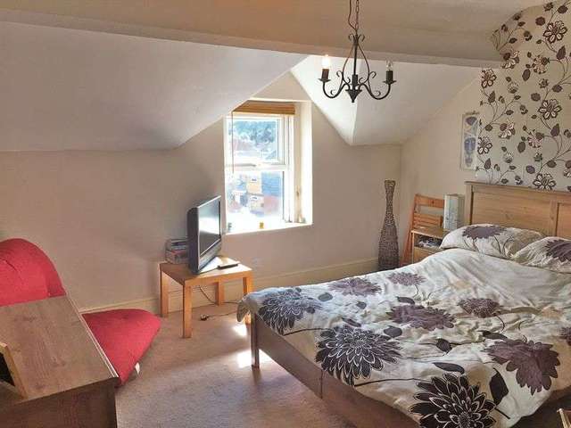  Image of 2 bedroom Flat for sale in Summerhill Road St. George Bristol BS5 at Summerhill Road  Bristol, BS5 8HG