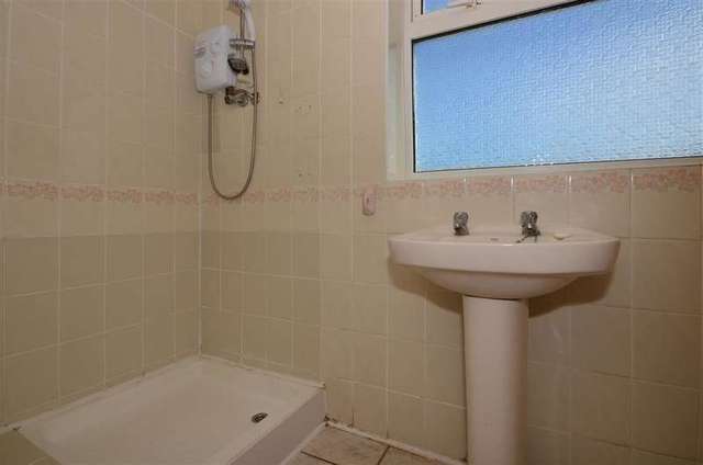  Image of 4 bedroom Bungalow for sale in Swalecliffe Avenue Herne Bay CT6 at Herne Bay Kent Herne Bay, CT6 8EJ