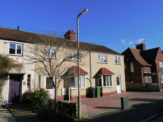  Image of 3 bedroom Terraced house to rent in Swinburne Road Abingdon OX14 at Abingdon-on-Thames, OX14 2HF