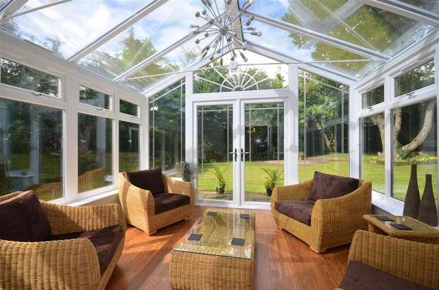  Image of 5 bedroom Detached house for sale in The Dell Tadworth KT20 at Tadworth Surrey Tadworth, KT20 5TQ