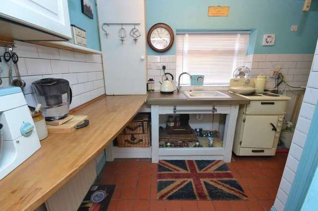  Image of 2 bedroom Cottage for sale in The Green Sharlston Common Wakefield WF4 at Sharlston Common West Yorkshire, WF4 1EF