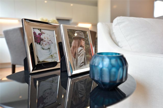  Image of Flat for sale in Dunford Road London N7 at 40 Dunford Road Holloway Lower Holloway, N7 6EL