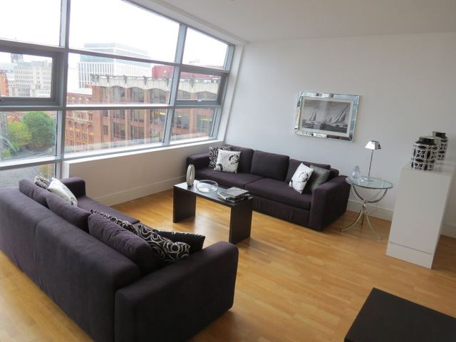  Image of 3 bedroom Apartment to rent in Whitworth Street West Manchester M1 at 41 Whitworth Street West  Manchester City, M1 5BD