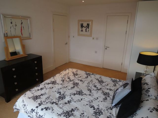  Image of 3 bedroom Apartment to rent in Whitworth Street West Manchester M1 at 41 Whitworth Street West  Manchester City, M1 5BD