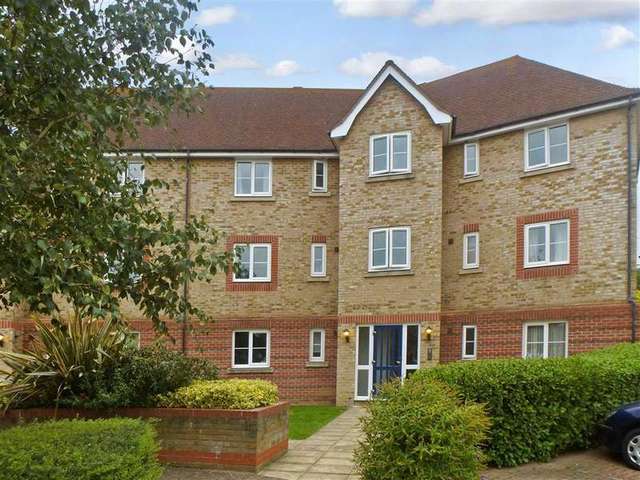  Image of 1 bedroom Ground Flat for sale in The Pintails St. Marys Island Chatham ME4 at St. Marys Island Chatham Chatham, ME4 3LD