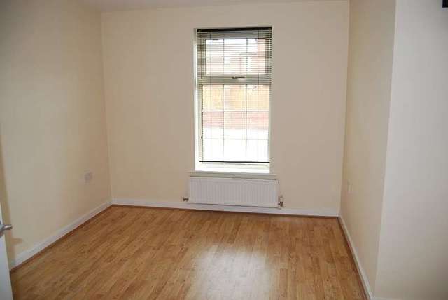  Image of 2 bedroom Flat for sale in The Point Wakefield WF2 at Wakefield West Yorkshire, WF2 9AP