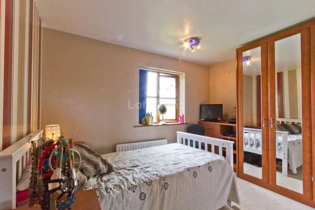  Image of 6 bedroom Detached house for sale in The Street Sporle King