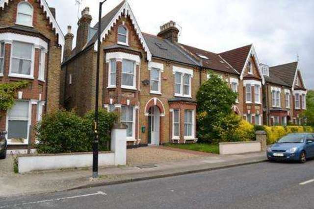  Image of 7 bedroom Semi-Detached house to rent in Therapia Road London SE22 at Therapia Road  London, SE22 0SE