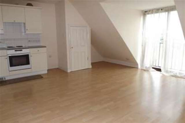  Image of 2 bedroom Flat to rent in Howard Road Chafford Hundred Grays RM16 at Grays, RM16 6DG