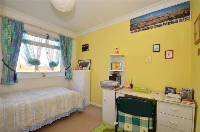  Image of 2 bedroom Detached house for sale in Tulip Tree Close Tonbridge TN9 at Tonbridge Kent Tonbridge, TN9 2SJ