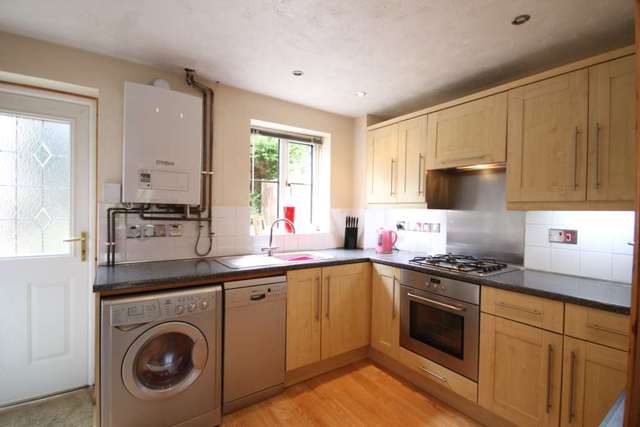  Image of 2 bedroom Detached house for sale in Tulyar Close Tadworth KT20 at Tulyar Close  Tadworth, KT20 5LA