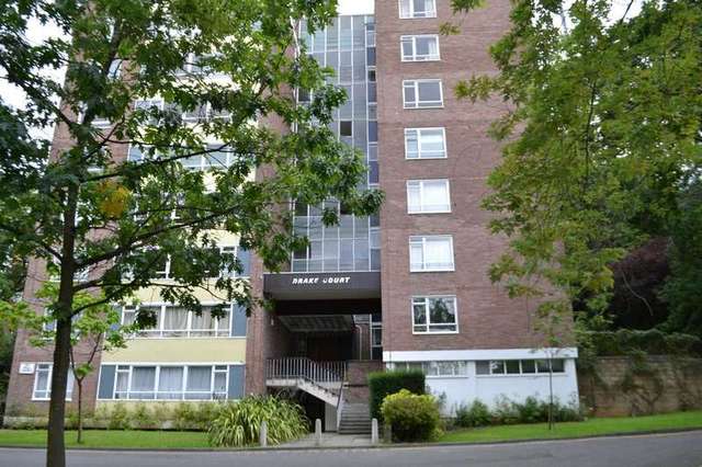  Image of 2 bedroom Flat to rent in Tylney Avenue London SE19 at Tylney Avenue  London, SE19 1LW