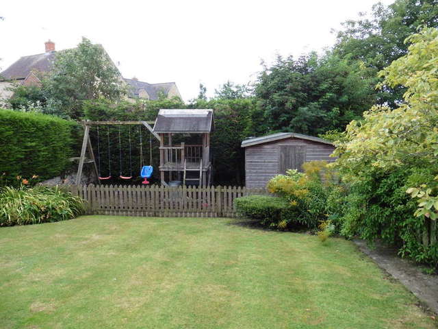  Image of 4 bedroom Semi-Detached house for sale in Orchard Lane Upper Heyford Bicester OX25 at Upper Heyford Bicester Oxfordshire, OX25 5LD