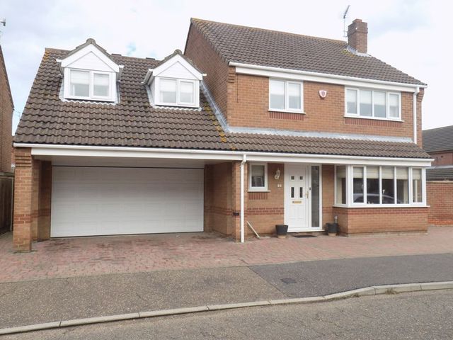  Image of 5 bedroom Detached house for sale in Vervain Close Bradwell Great Yarmouth NR31 at Vervain Close Bradwell Great Yarmouth, NR31 8SS