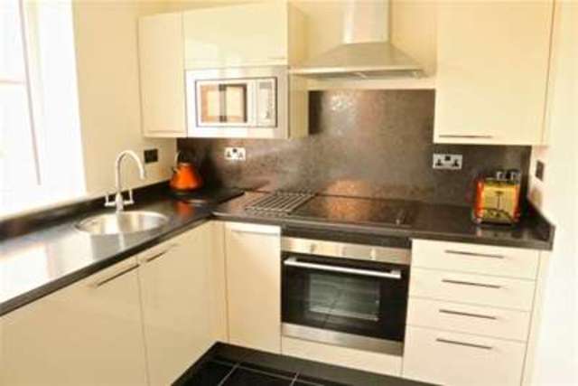  Image of 1 bedroom Flat to rent in Victoria Road St. Annes Lytham St. Annes FY8 at Lytham St. Annes, FY8 1LE