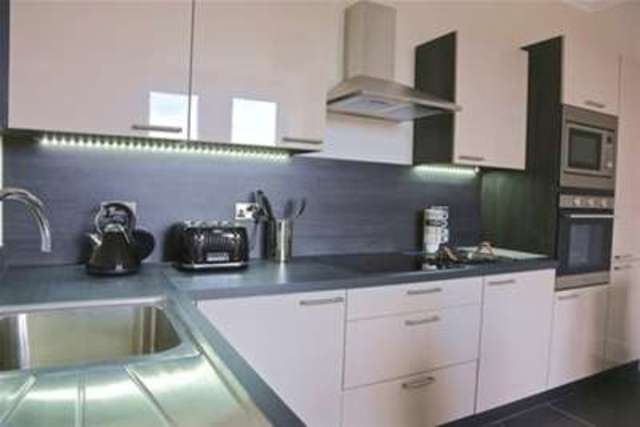  Image of 1 bedroom Flat to rent in Victoria Road St. Annes Lytham St. Annes FY8 at Lytham St. Annes, FY8 1LE