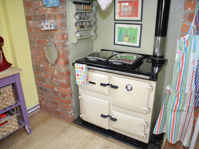  Image of 3 bedroom Cottage for sale in Low Road Thurlton Norwich NR14 at Thurlton Norwich Norfolk, NR14 6QD