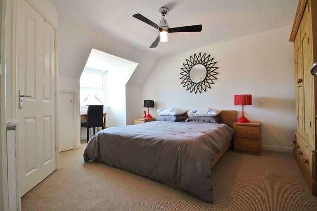  Image of 2 bedroom Flat for sale in Vintner Road Abingdon OX14 at Abingdon, OX14 3PF