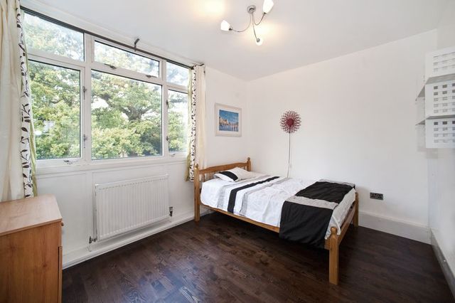  Image of 2 bedroom Flat to rent in Wainford Close London SW19 at Wainford Close  Southfields, SW19 6BH