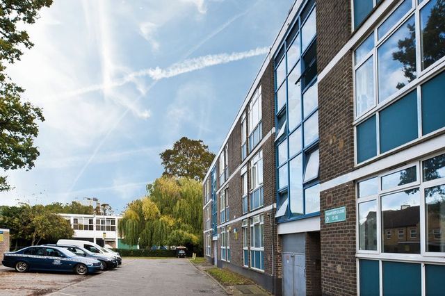  Image of 2 bedroom Flat to rent in Wainford Close London SW19 at Wainford Close  Southfields, SW19 6BH