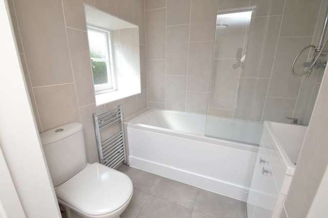  Image of 1 bedroom Flat to rent in Mill Lane Wareham BH20 at Wareham, BH20 4QX