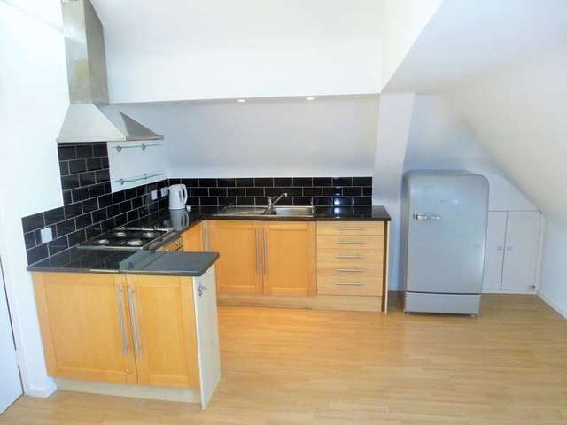  Image of 2 bedroom Maisonette for sale in West Drive Brighton BN2 at Brighton Kemp Town, BN2 0QU