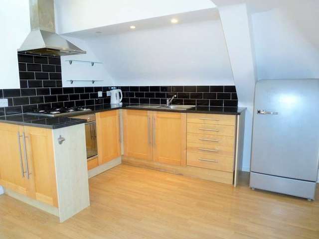  Image of 2 bedroom Maisonette for sale in West Drive Brighton BN2 at Brighton Kemp Town, BN2 0QU