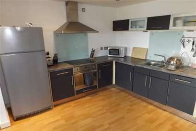  Image of 2 bedroom Flat to rent in Fitzwilliam Street Sheffield S1 at Sheffield, S1 4JQ