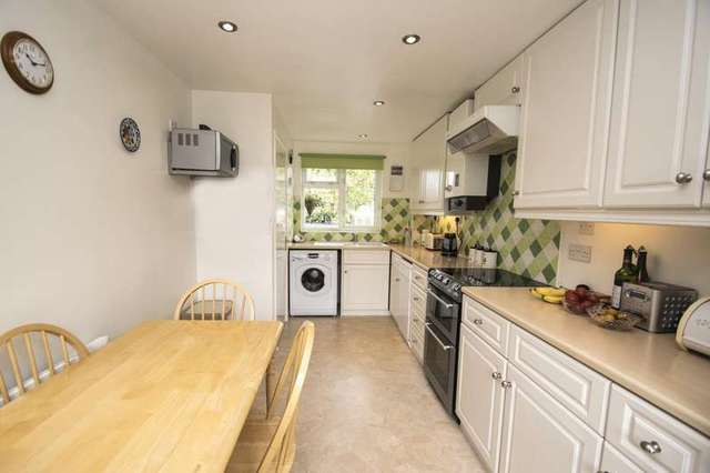  Image of 3 bedroom Detached house for sale in Whitehouse Road Woodcote Reading RG8 at Woodcote  Reading, RG8 0SA