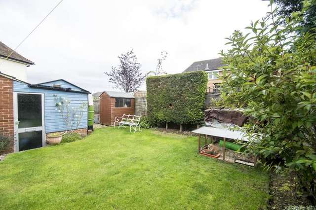  Image of 3 bedroom Detached house for sale in Whitehouse Road Woodcote Reading RG8 at Woodcote  Reading, RG8 0SA