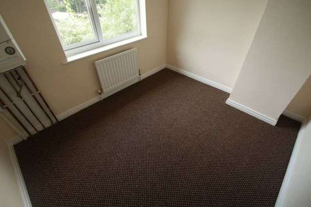  Image of 3 bedroom Semi-Detached house to rent in Willenhall Street Darlaston Wednesbury WS10 at Willenhall Street  Wednesbury, WS10 8HW