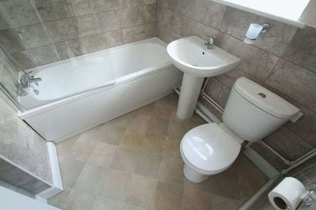 Image of 3 bedroom Semi-Detached house to rent in Willenhall Street Darlaston Wednesbury WS10 at Willenhall Street  Wednesbury, WS10 8HW