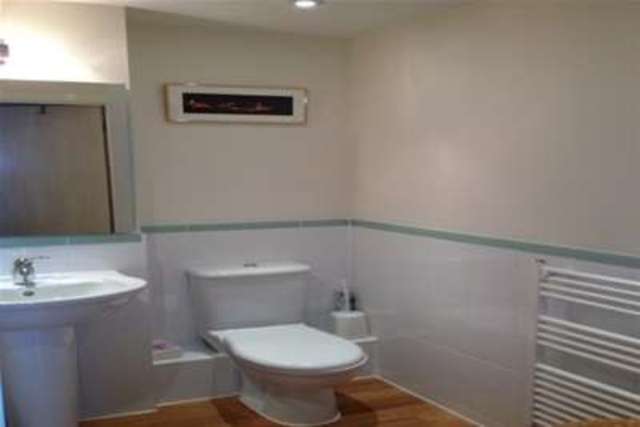  Image of 2 bedroom Flat to rent in Winterthur Way Basingstoke RG21 at Basingstoke, RG21 7UE