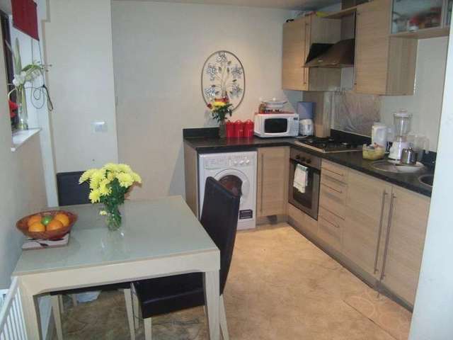  Image of 1 bedroom Flat to rent in Woodlands Village Sandal Wakefield WF1 at Off Manygates Lane Sandal Wakefield, WF1 5LH
