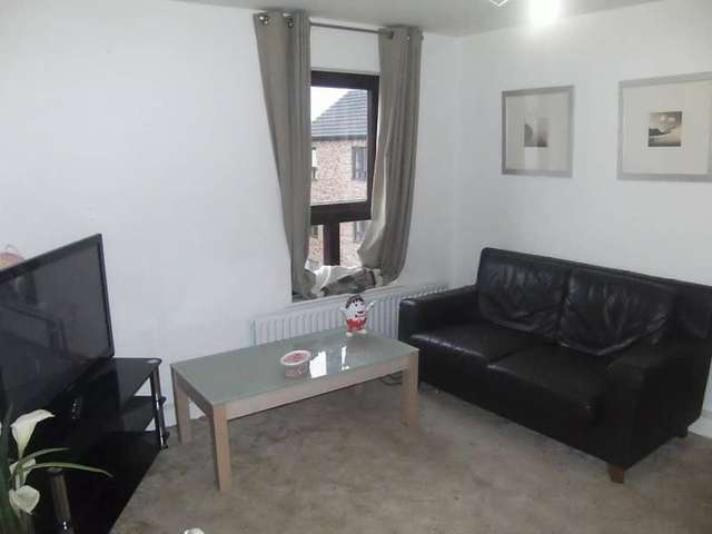  Image of 1 bedroom Flat to rent in Woodlands Village Sandal Wakefield WF1 at Off Manygates Lane Sandal Wakefield, WF1 5LH