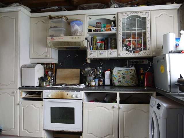  Image of 3 bedroom End of Terrace for sale in Wroxham Bracknell RG12 at Wroxham  Bracknell, RG12 8QR